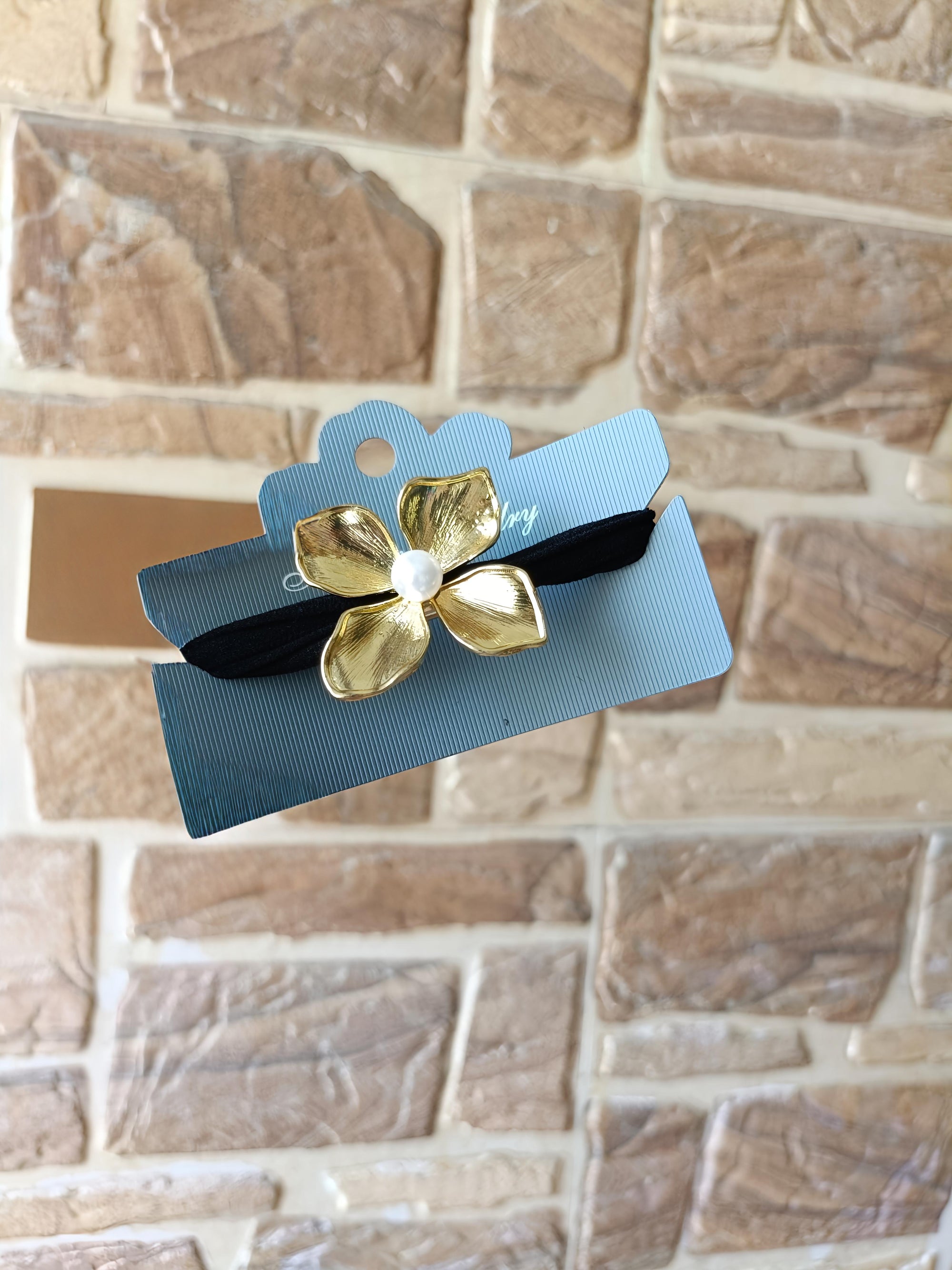 Metallic Flower Pearl Hair Tie – Gold, Silver & Black