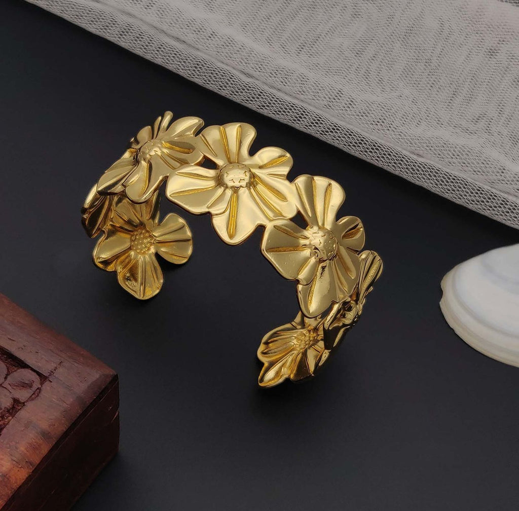 Anti tarnish flower stylish Kada
