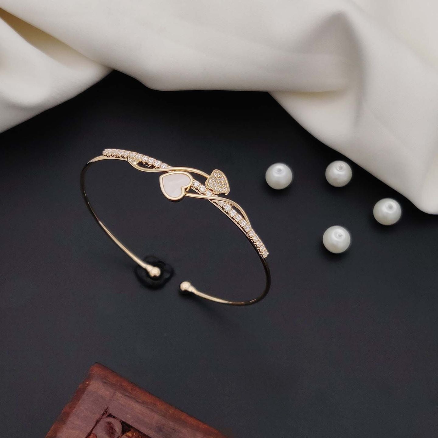 Elegant Dual-Heart Adjustable Cuff Bracelet with Zircon & Mother of Pearl