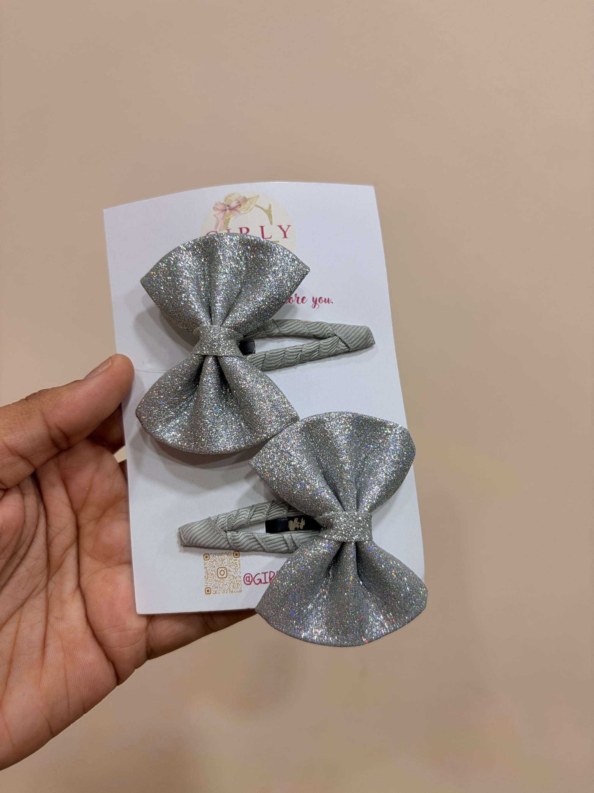 Baby bow hair clips