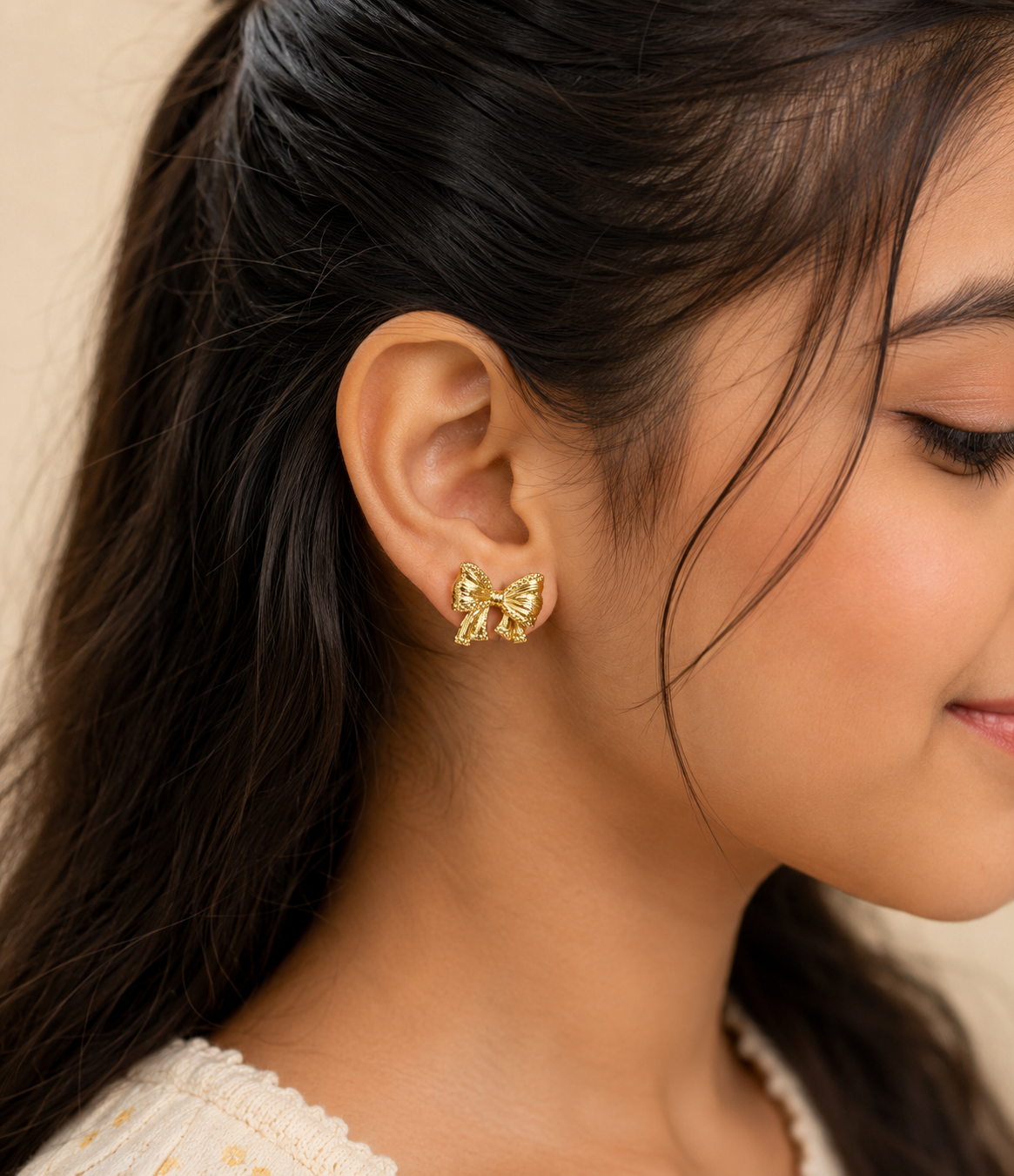 Elegant Gold Bow Stud Earrings – Korean Style