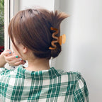 Trendy Stylish Hair Zig zag Claw Clip