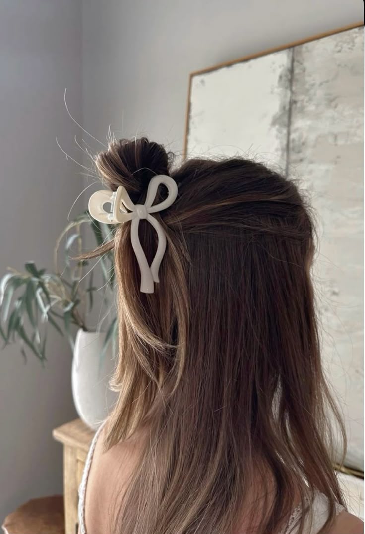 Bow Claw Clips | Minimalist Hair Accessories