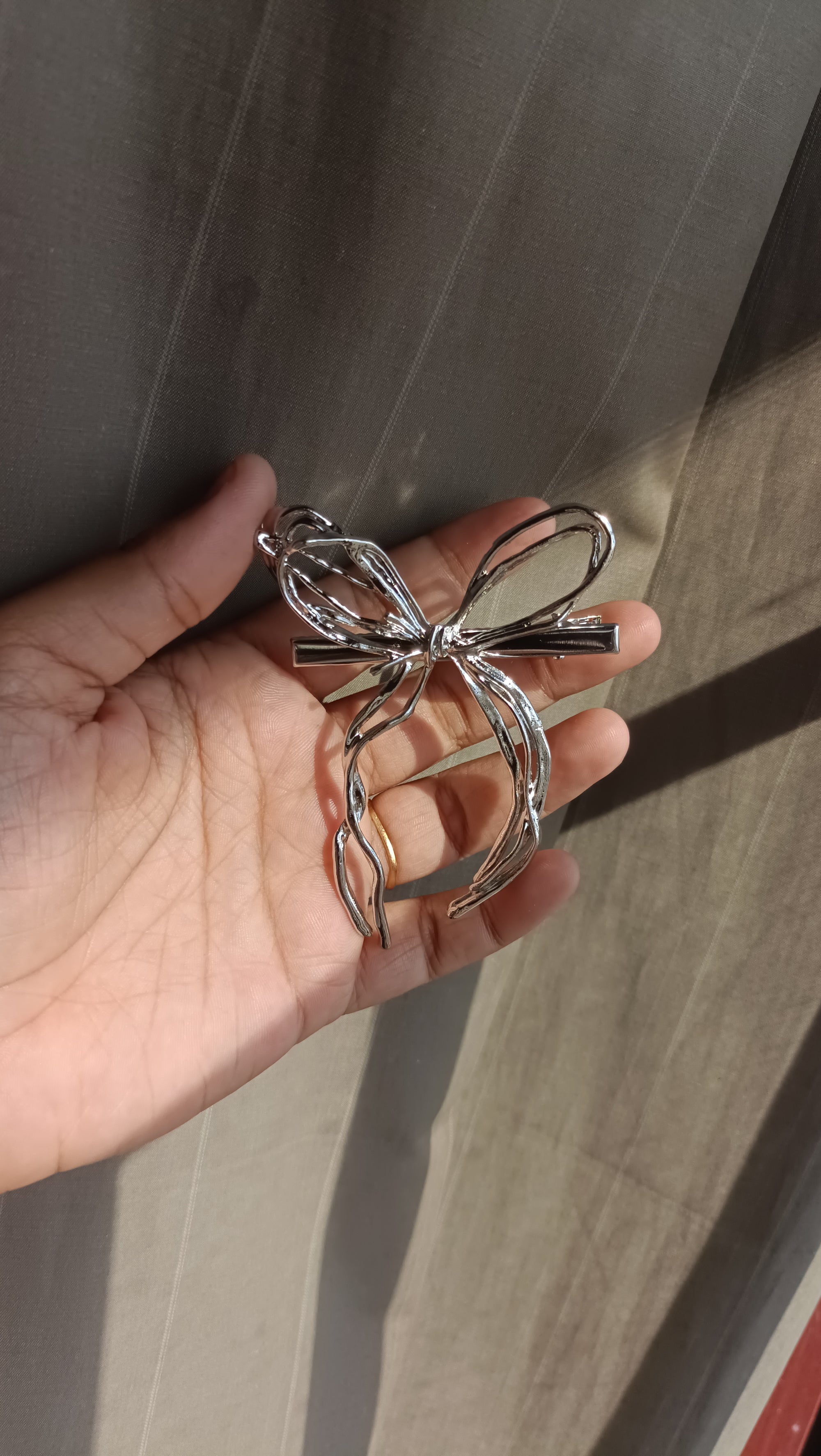Metal Elegant Gold Bow Hair Clip